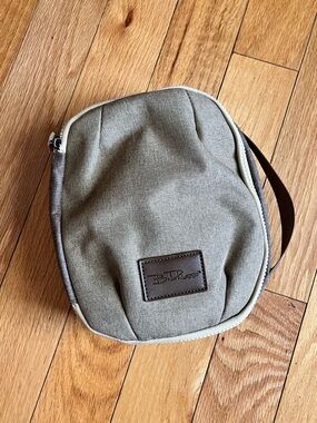 Bella Russo Tech Case or Toiletry Bag
